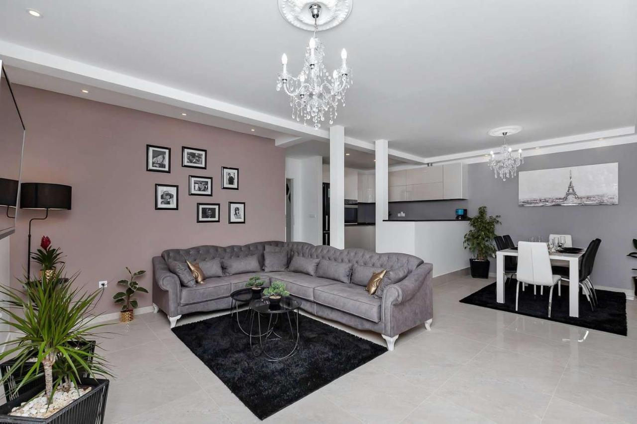Luxurious Apartment Nino Makarska Exterior foto