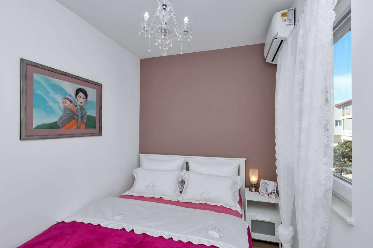 Luxurious Apartment Nino Makarska Exterior foto